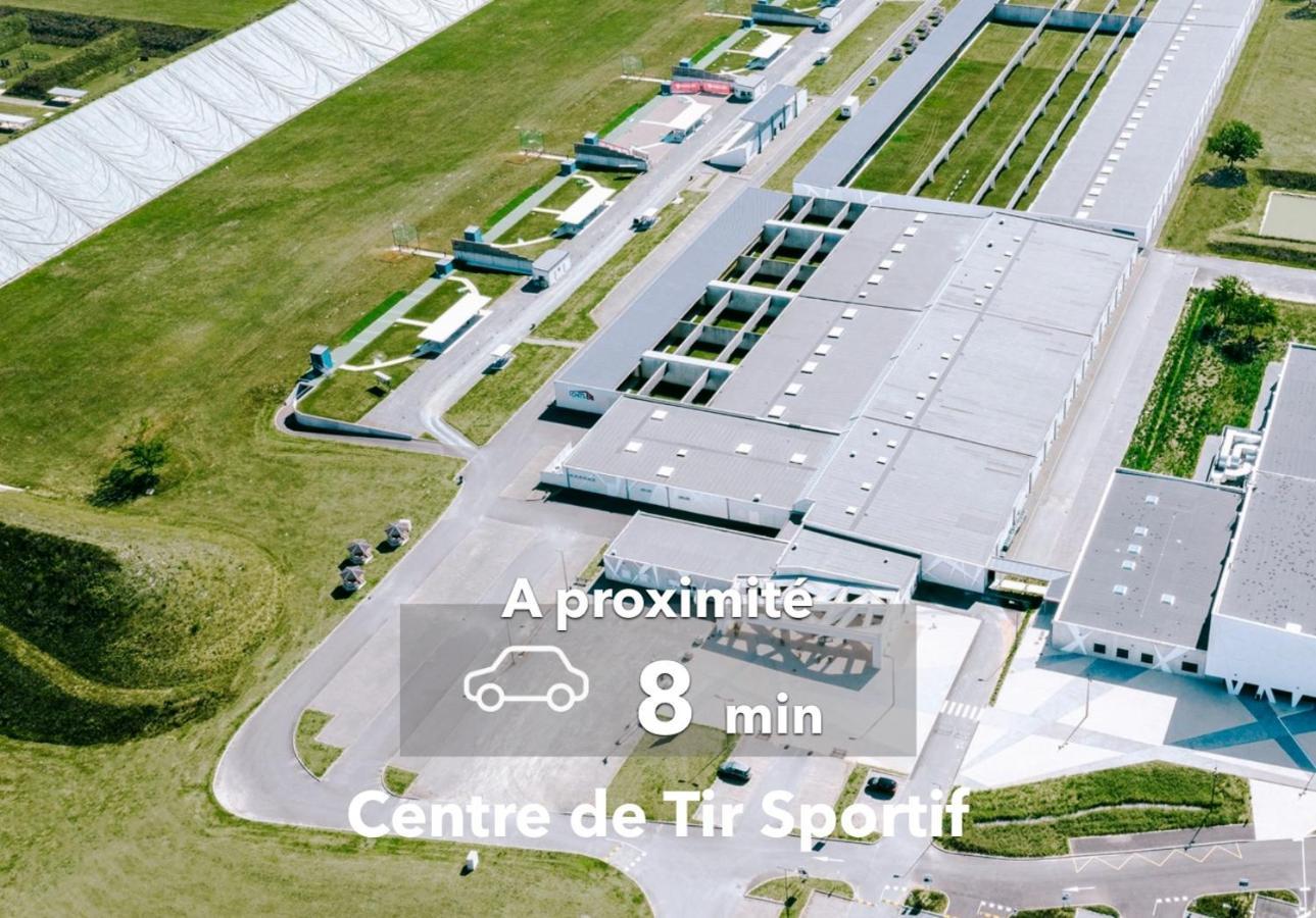 Le Terracotta ⸱ Stationnement Gratuit ⸱ Fibre Apartamento Deols Exterior foto